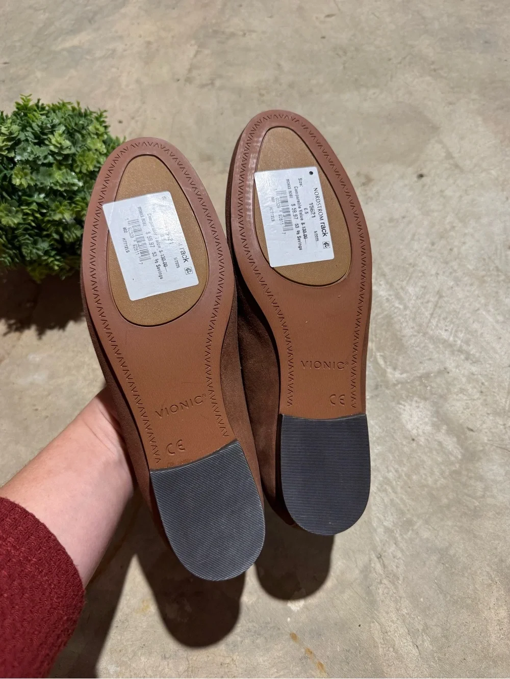Vionic NWT Willa II Flats Loafers Shoes Women Size 6.5 Brown Suede Leather Fall